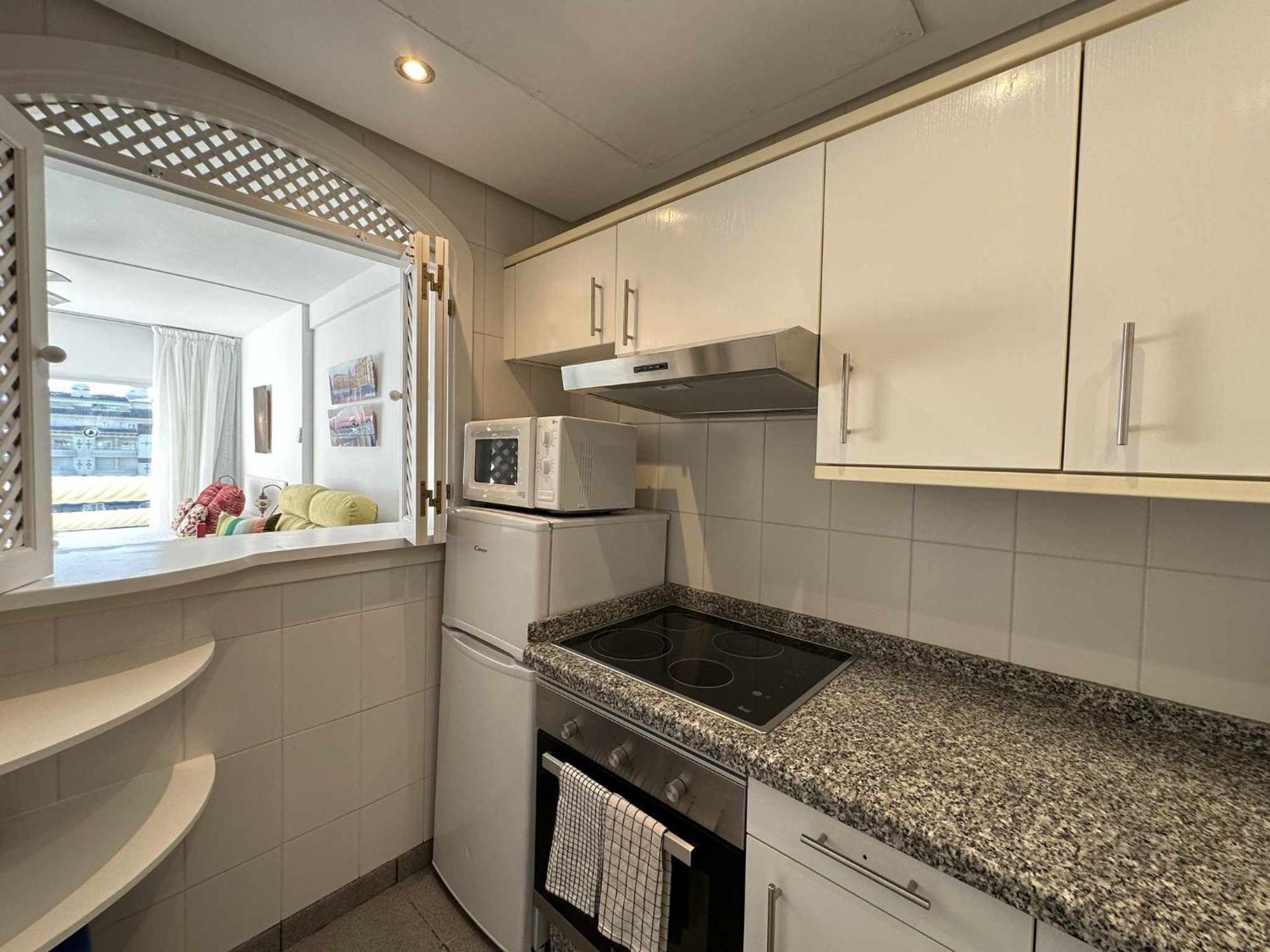 Apartment In Puerto Marina