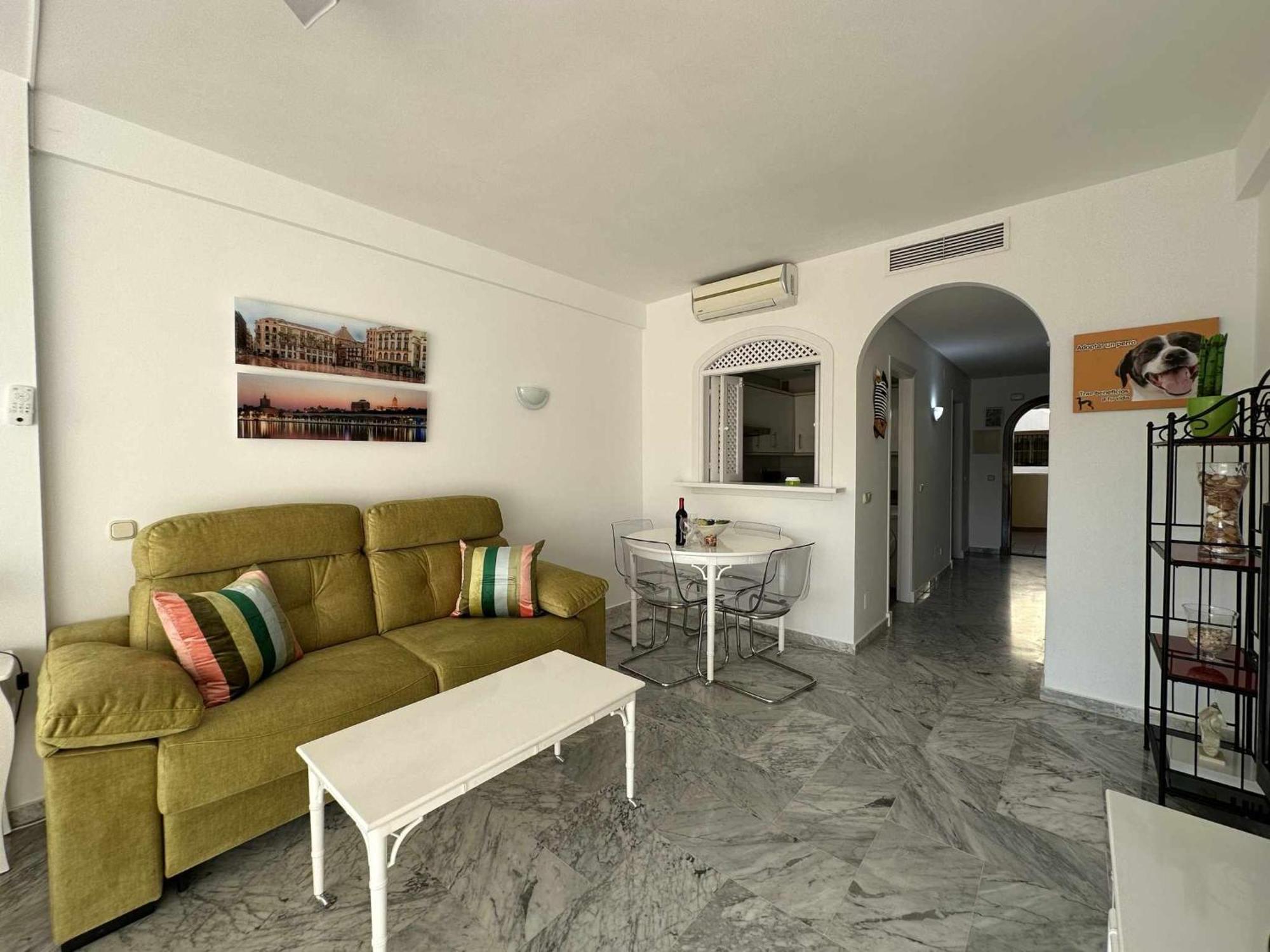 Apartment In Puerto Marina *