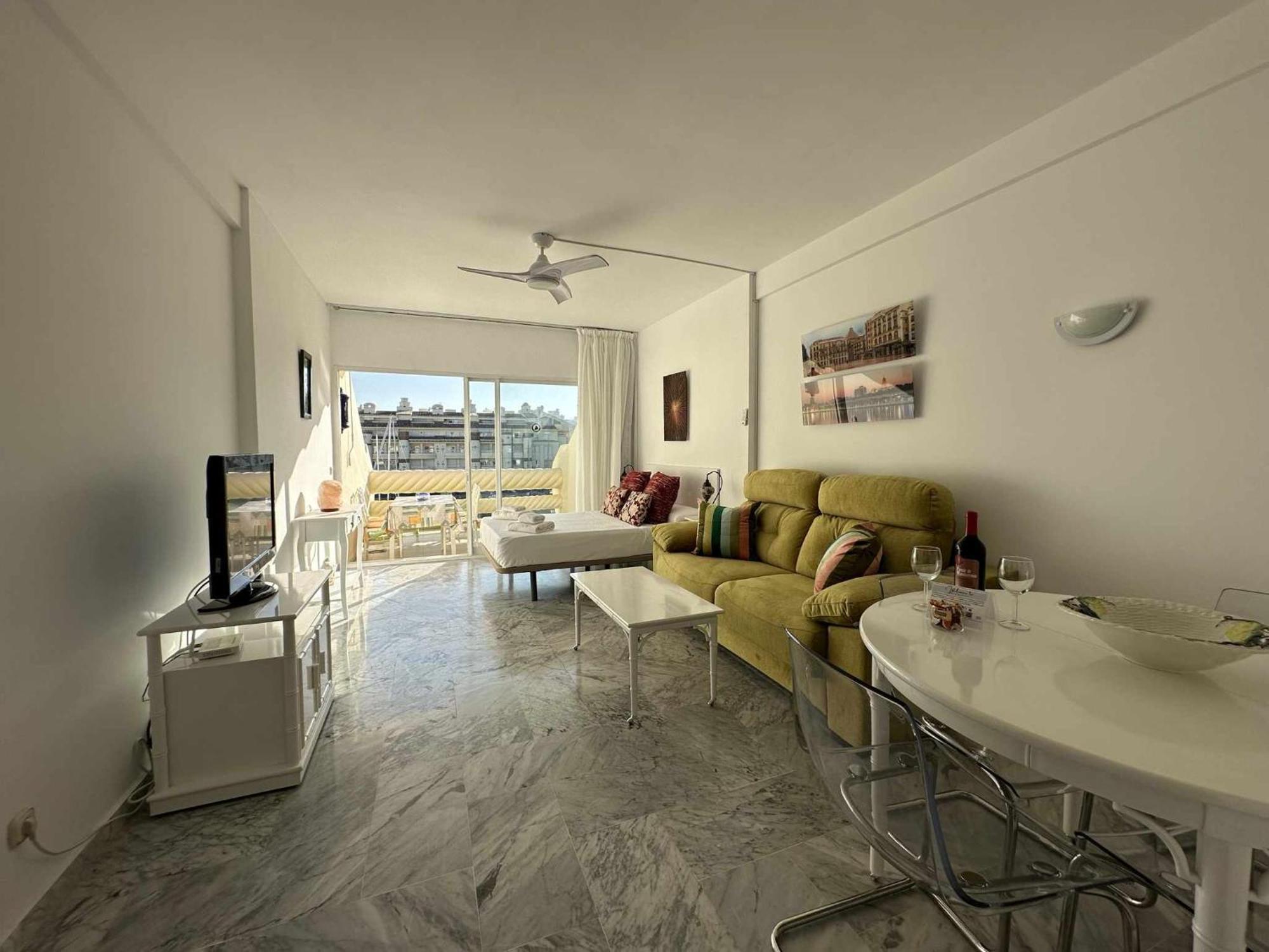 Apartment In Puerto Marina Benalmadena